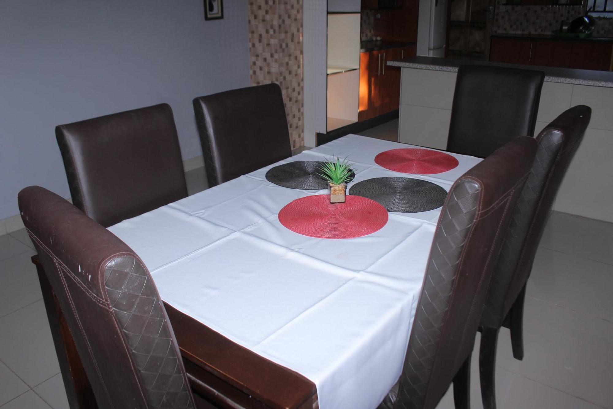 Global Guest House Kasane Buitenkant foto